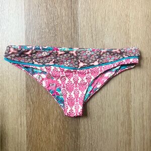 Maaji Reversible Bikini Bottom w Medium Coverage Boho Medallion Floral Pattern M